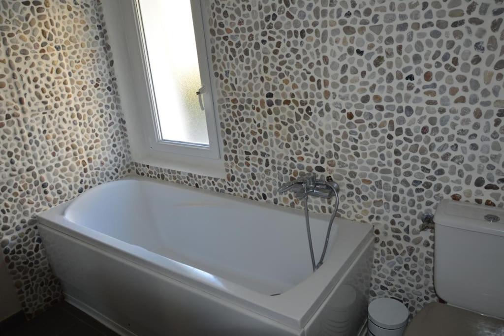 Villa De Charme A 5 Mn Plage ลาแซน-ซูร์-แมร์ ภายนอก รูปภาพ